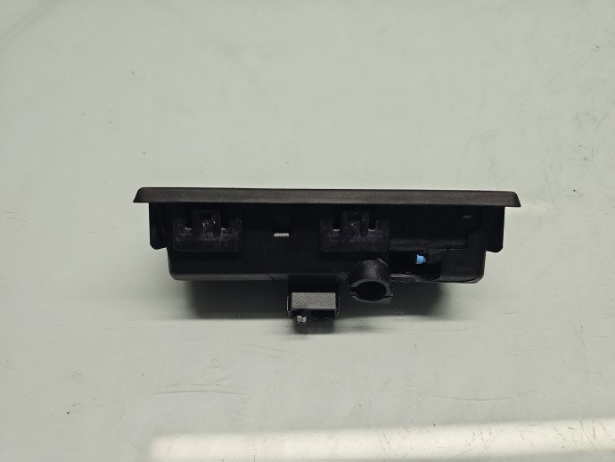 Maner haion AUDI A3 (8YF) [Fabr 2020-2026] Sportback S-line 8V0827566