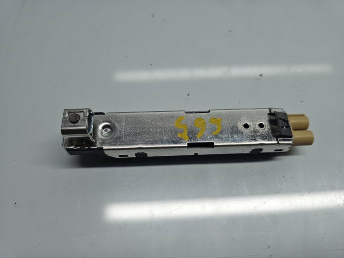 Amplificator antena AUDI A3 (8YF) [Fabr 2020-2026] 8Y4035225D