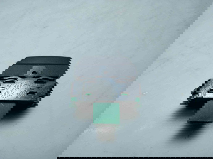 Buton START/STOP 251538545R Dacia Duster [fabr 2010-2017] 1.6 SCe