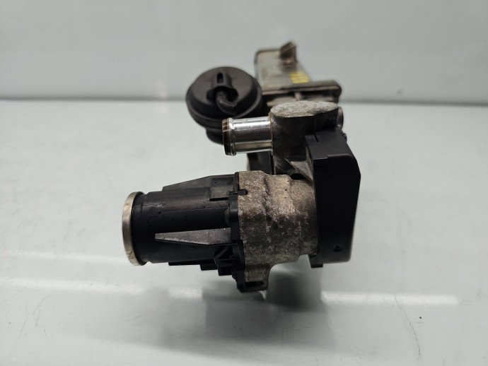 Racitor gaze AUDI Q3 (8UB) [Fabr 2011-2018] 03L131512CF 2.0 TDI CFFB 103KW / 140CP