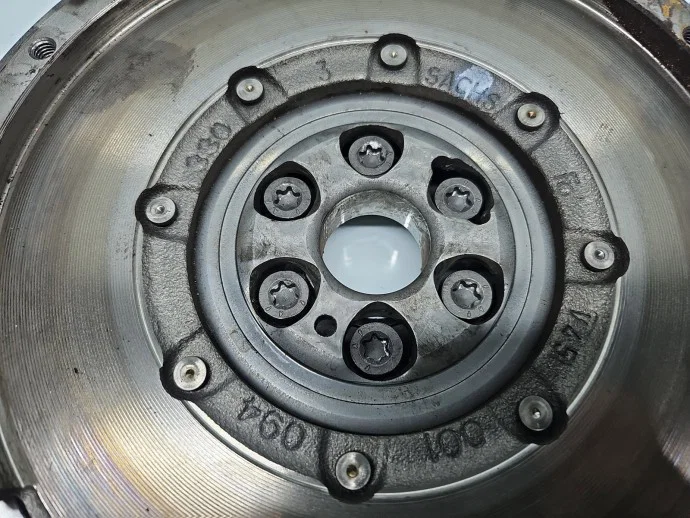 Kit ambreiaj volanta masa dubla PEUGEOT 307 [Fabr 2000-2008] 1.6 HDI 9H01 2294001594 80KW / 109CP