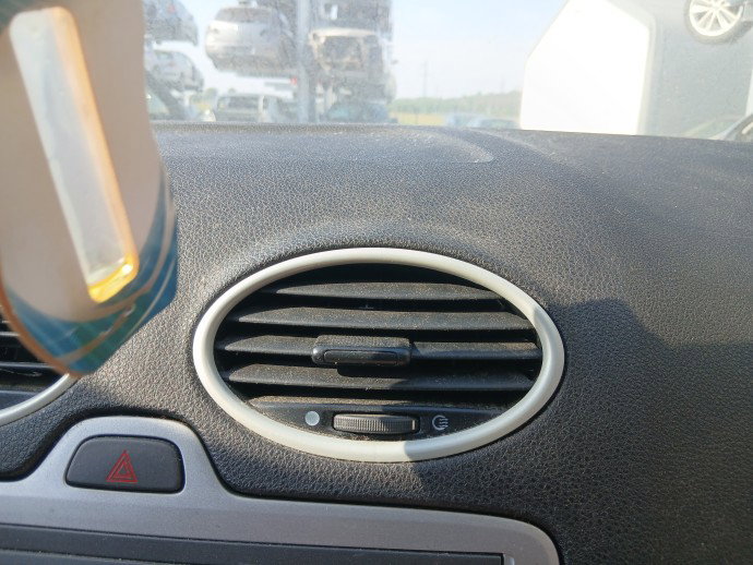 Grila aerisire centrala dreapta Ford Focus 2 (DA) [Fabr 2004-2012] OEM