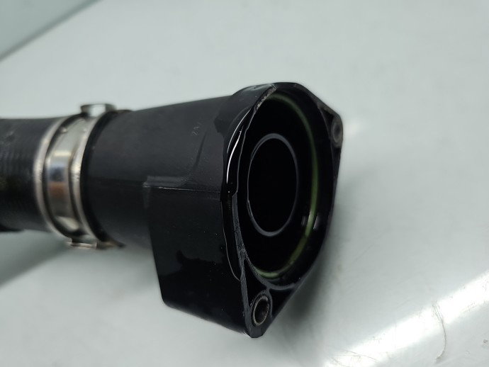 Furtun intercooler AUDI A4 (8K2, B8) [Fabr 2008-2015] 8K0145738 2.0 TDI CAGA 105KW / 143CP