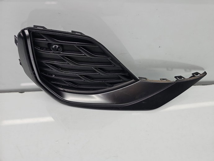 Grila proiector dreapta AUDI A3 (8YF) [Fabr 2020-2026] Sportback S-line 8Y0807682H