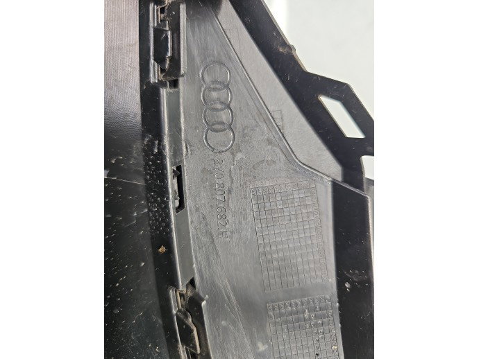 Grila proiector dreapta AUDI A3 (8YF) [Fabr 2020-2026] Sportback S-line 8Y0807682H