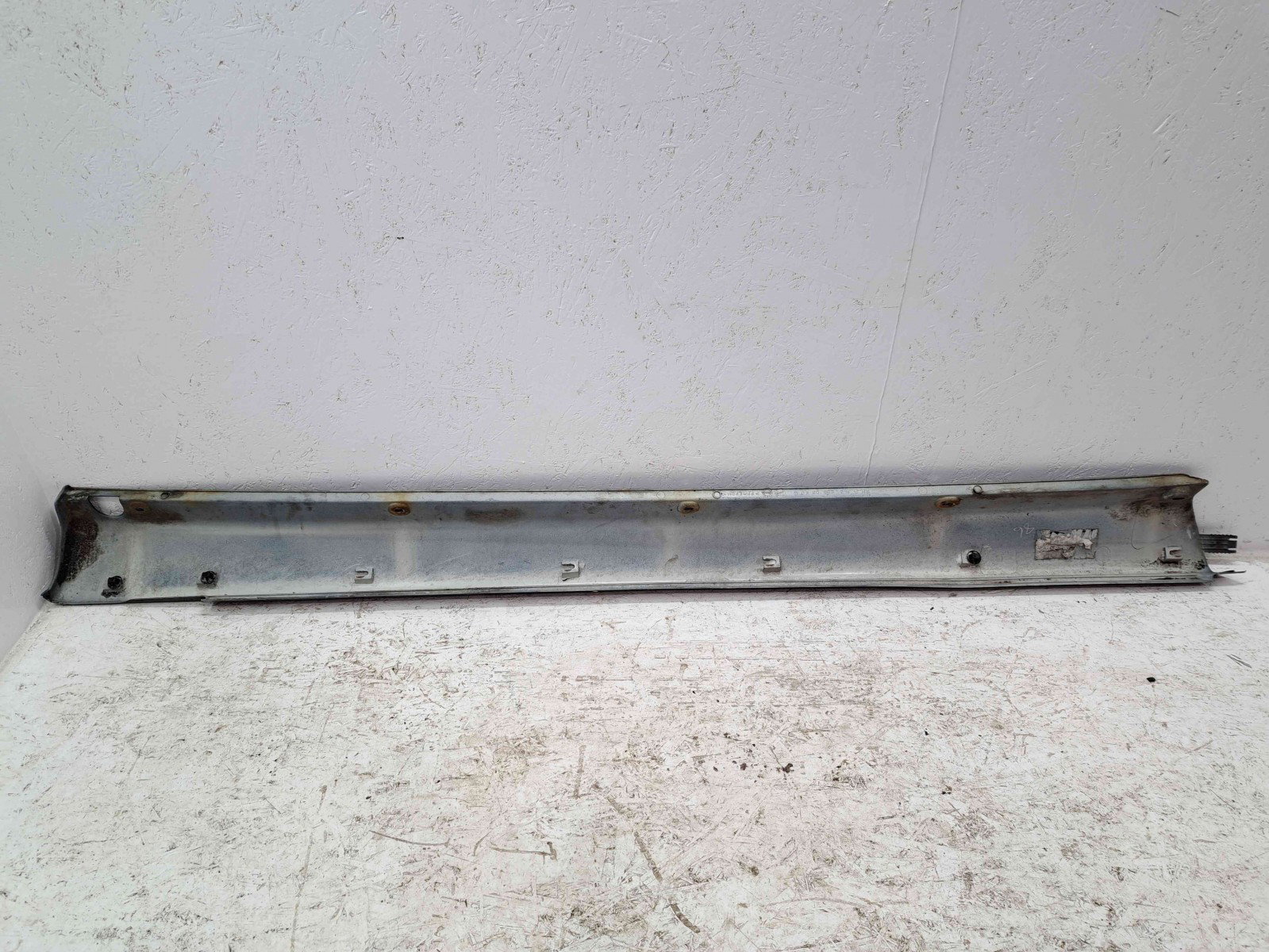 Prag lateral dreapta Mercedes Clasa ML (W163) [Fabr 1998-2005] 1636900240 - imagine 3