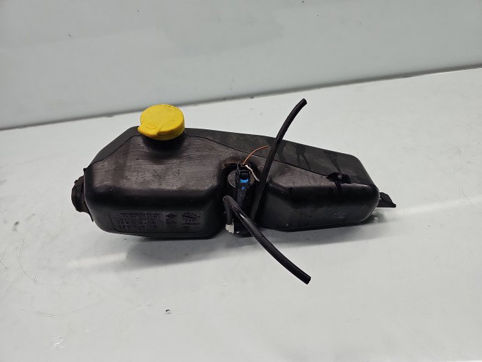 Vas lichid parbriz Dacia Duster 2 [Fabr 2017-2023] 289104897R