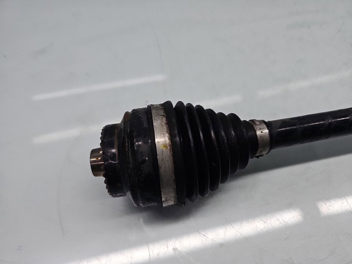 Planetara dreapta spate Bmw X1 (F48) [Fabr 2016-2022] 7646867 2.0 B48A20M0 141KW / 192CP