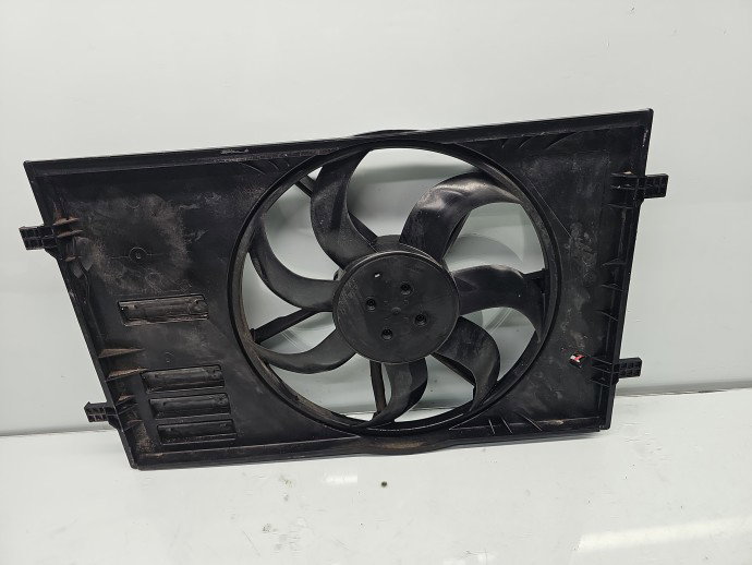 Electroventilator Volkswagen Passat B8 (3G2) [Fabr 2015-prezent] 5Q0121205AP 2.0 TDI DFGA 110KW / 150CP