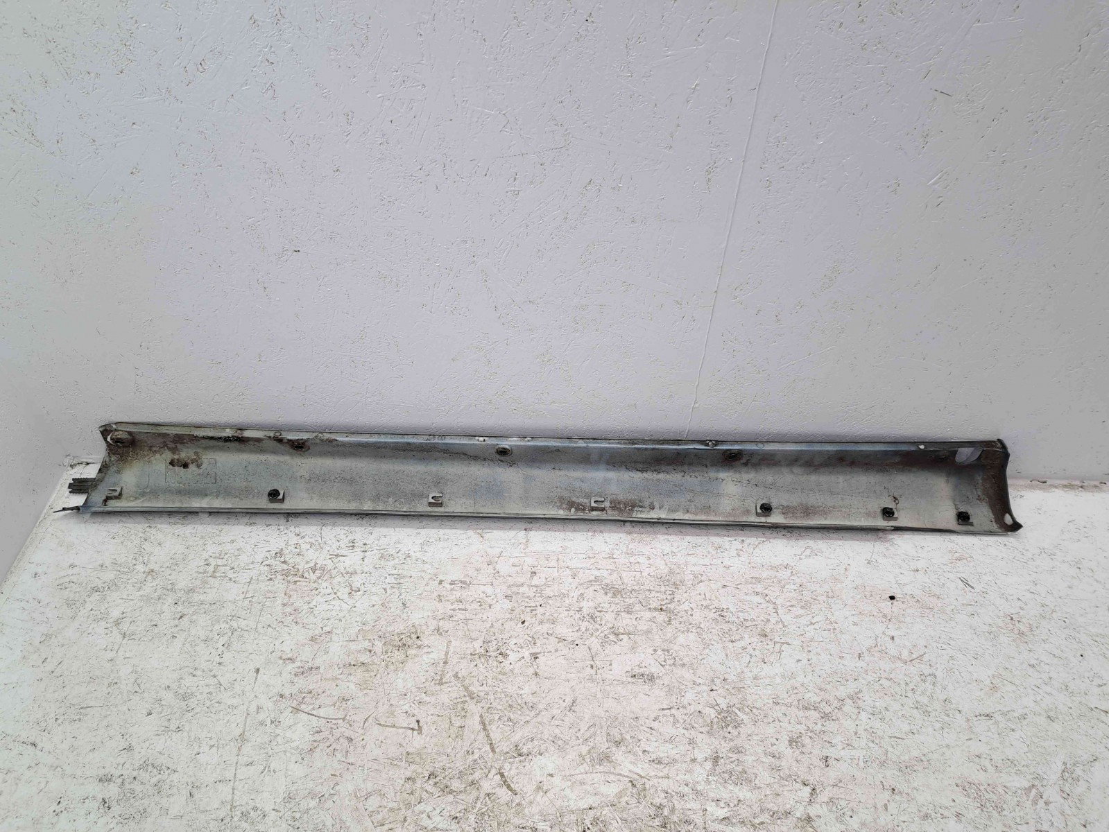 Prag lateral stanga Mercedes Clasa ML (W163) [Fabr 1998-2005] 1636900140 - imagine 3