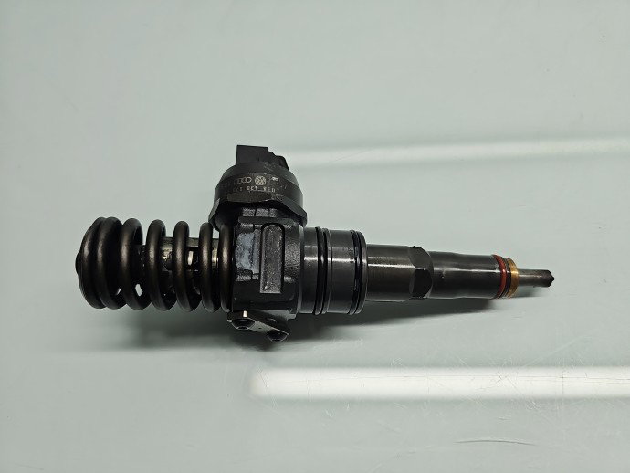 Injector Volkswagen Passat B6 (3C2) [Fabr 2005-2010] 038130083AG 1.9 TDI BKC 77KW / 105CP