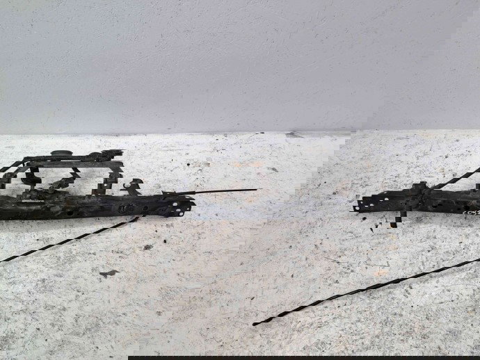 TRAVERSA SUPERIOARA Nissan Juke [Fabr 2010-2014] Hatchback OEM