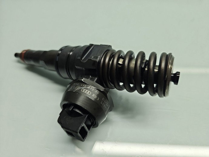 Injector Volkswagen Touran (1T1, 1T2) [Fabr 2003-2010] 038130083AG 1.9 TDI BKC 77KW / 105CP