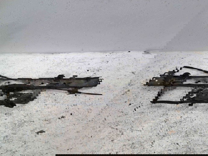 TRAVERSA SUPERIOARA Nissan Juke [Fabr 2010-2014] Hatchback OEM