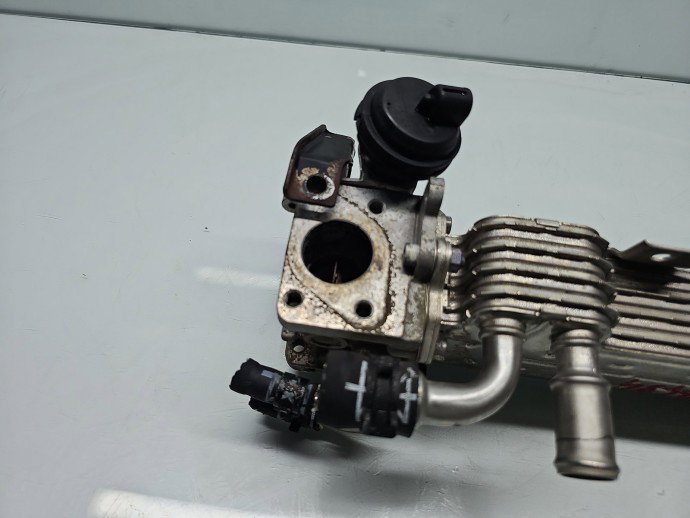 Racitor gaze Volkswagen Golf 5 (1K1) [Fabr 2004-2008] 038131513AD 1.9 TDI BKC 77KW / 105CP