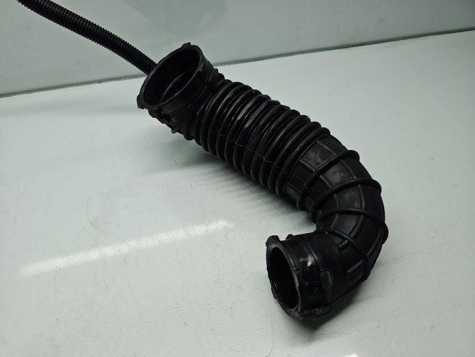 Tub admisie aer AUDI A5 (8T3) [Fabr 2007-2015] 03G129629E 2.0 TDI CAGA 105KW / 143CP