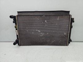 Radiator apa AUDI A3 (8V1) [Fabr 2012-2017] 5Q0121251GD 2.0 TDI DFGA 110KW / 150CP