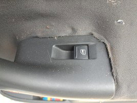 Buton geam dreapta spate Volkswagen Golf 5 (1K1) [Fabr 2004-2008] OEM
