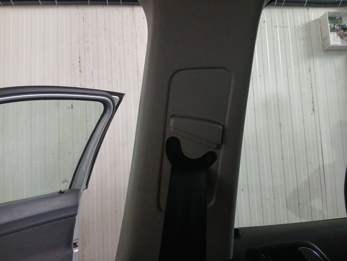 Mecanism reglare inaltime centura dreapta fata Volkswagen Polo (9N) [Fabr 2001-2008] OEM