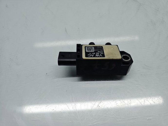 Senzor presiune Volkswagen Passat B8 (3G2) [Fabr 2015-prezent] 04L906051G