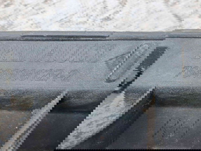 Prag lateral dreapta Dacia Duster [fabr 2010-2017] 764260812R