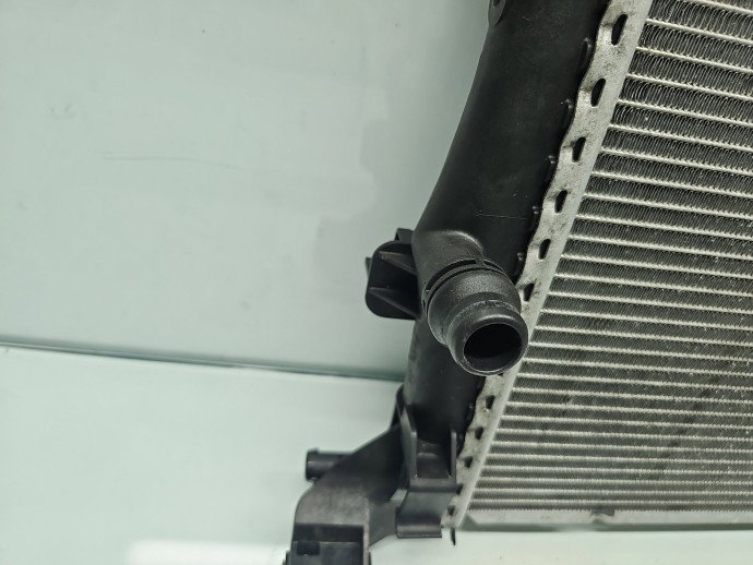 Radiator apa Mercedes Clasa B (W246) [Fabr 2011-2018] A2465001303 2.2 CDI 651930 100KW / 136CP