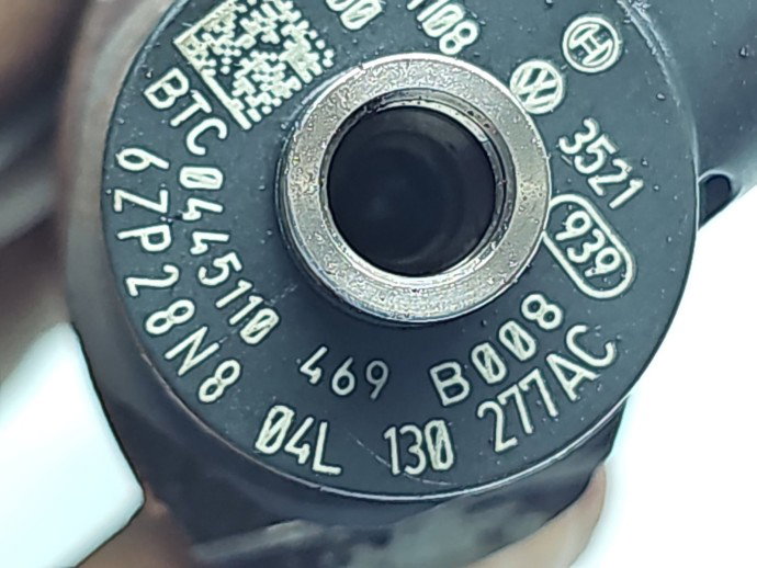 Injector AUDI A4 (8W2, B9) [Fabr 2015-prezent] 04L130277AC 2.0 TDI DFGA 110KW / 150CP