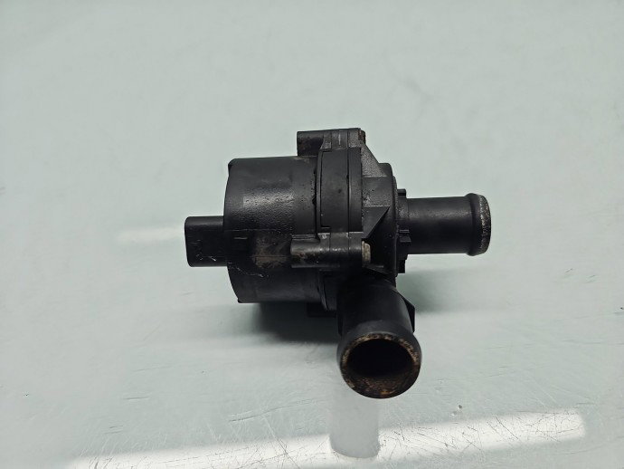 Pompa recirculare apa Skoda Octavia 3 (5E3) [Fabr 2012-2020] 5Q0965567J 2.0 TDI DFGA 110KW / 150CP