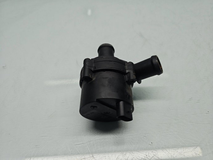 Pompa recirculare apa Skoda Octavia 3 (5E3) [Fabr 2012-2020] 5Q0965567J 2.0 TDI DFGA 110KW / 150CP