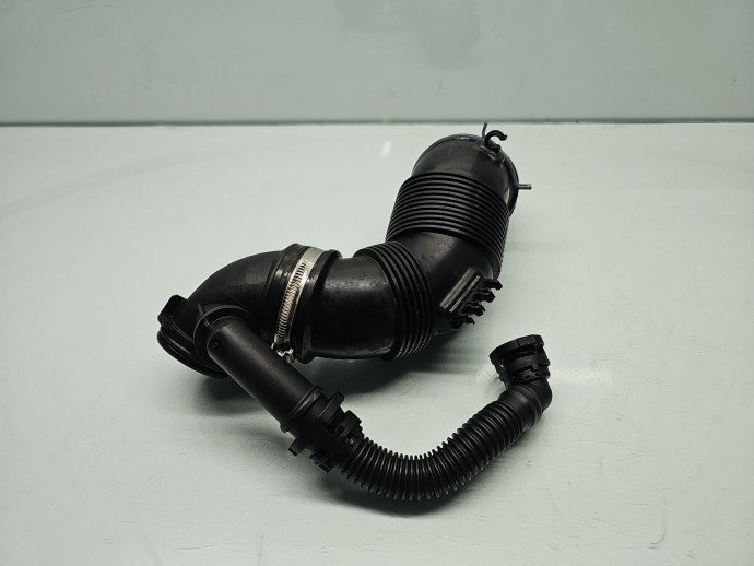 Tub admisie aer AUDI A3 (8V1) [Fabr 2012-2017] 5Q0129654E 2.0 TDI DFGA 110KW / 150CP