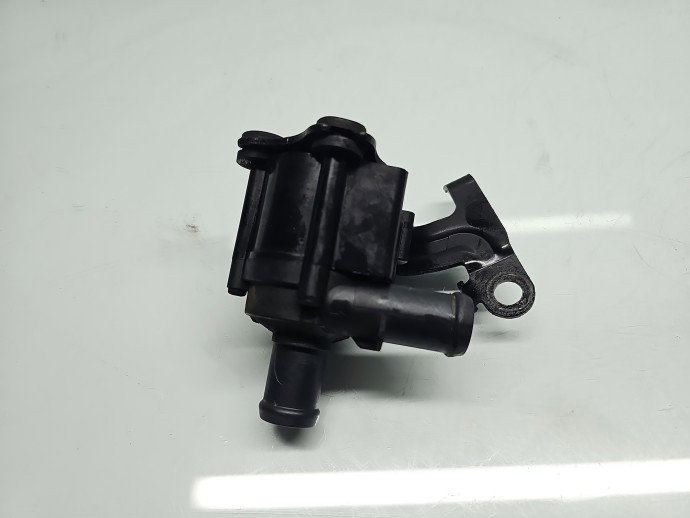 Pompa recirculare apa AUDI A3 (8V1) [Fabr 2012-prezent] 5G0965561B 1.6 TDI CRKB 81KW / 110CP