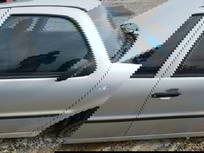 Usa dreapta fata Volkswagen Polo 1.2 benz OEM 1995-2000