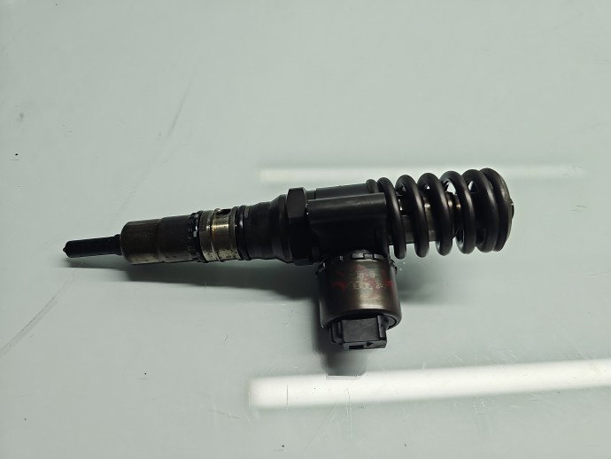 Injector AUDI A3 (8P1) [Fabr 2003-2012] 03G130073B 2.0 TDI BKD 103KW / 140CP