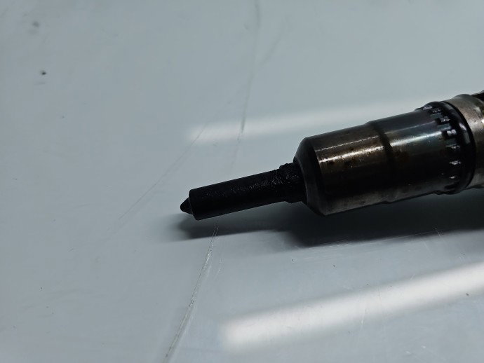 Injector AUDI A3 (8P1) [Fabr 2003-2012] 03G130073B 2.0 TDI BKD 103KW / 140CP