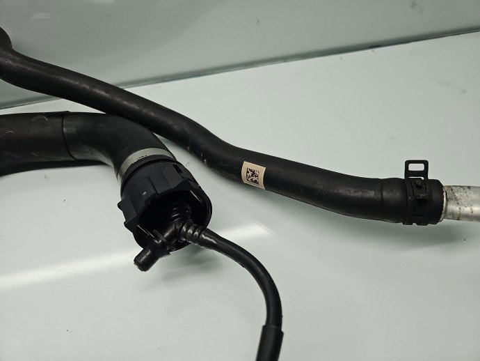 Furtun apa Bmw 3 (F30) [Fabr 2012-2017] 8514050-08 2.0 B47D20U0 110KW / 150CP