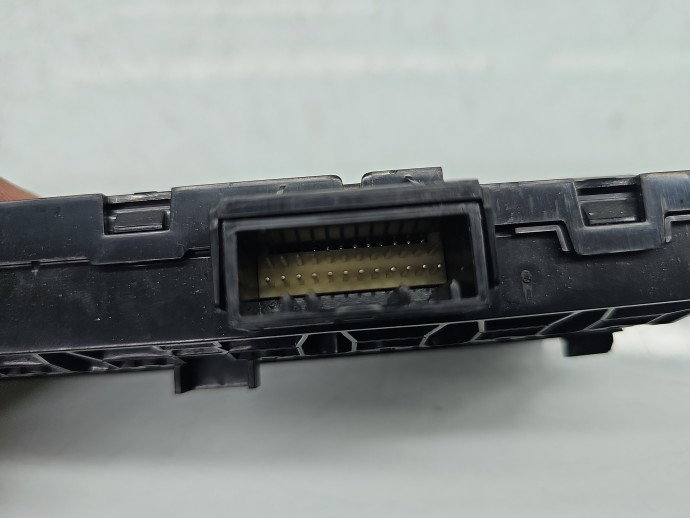 Butoane comenzi consola centrala Dacia Duster 2 [Fabr 2017-2023] 283E86485R