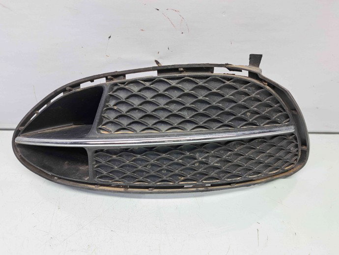 Grila proiector stanga Mercedes Clasa E (W212) [Fabr 2009-2016] A2128851922 | A2128852722L