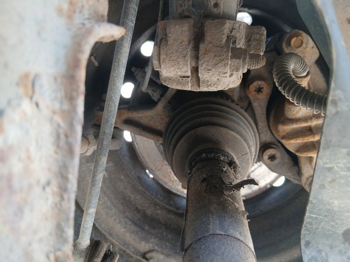 Fuzeta fata stanga PEUGEOT 206 [Fabr 1998-2009]1.4 HDI 8HX 50KW / 68CP