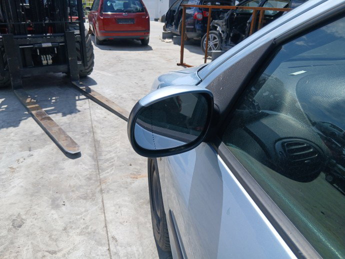 Oglinda stanga PEUGEOT 206 [Fabr 1998-2009] Break EYL
