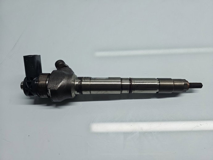 Injector Volkswagen Golf 7 (5G) [Fabr 2014-prezent] 04L130277AD 1.6 TDI CRKB 81KW / 110CP