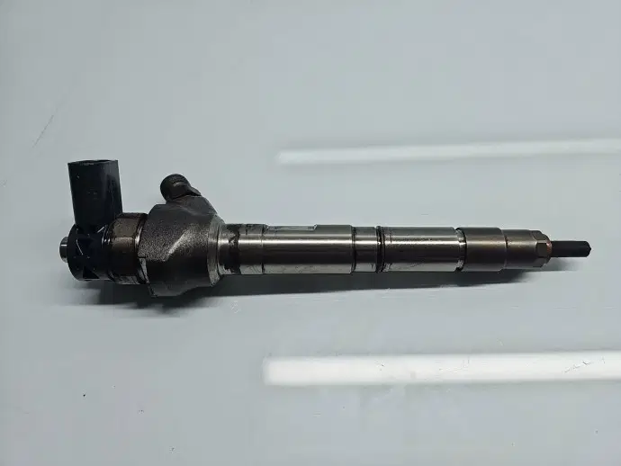 Injector Skoda Octavia 3 Combi (5E5) [Fabr 2012-prezent] 04L130277AD 1.6 TDI CRKB 81KW / 110CP