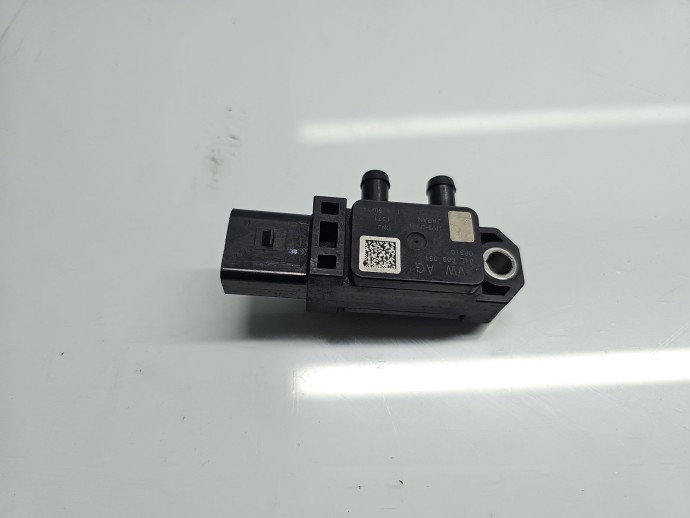 Senzor presiune Volkswagen Golf 7 (5G) [Fabr 2014-prezent] 04L906051
