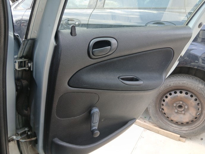 Macara manuala geam dreapta spate PEUGEOT 206 [Fabr 1998-2009] Break OEM