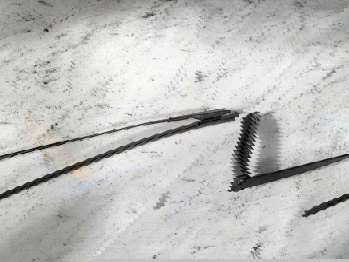 Brat stergator parbriz stanga OEM Renault Captur [Fabr 2013-prezent] 0.9