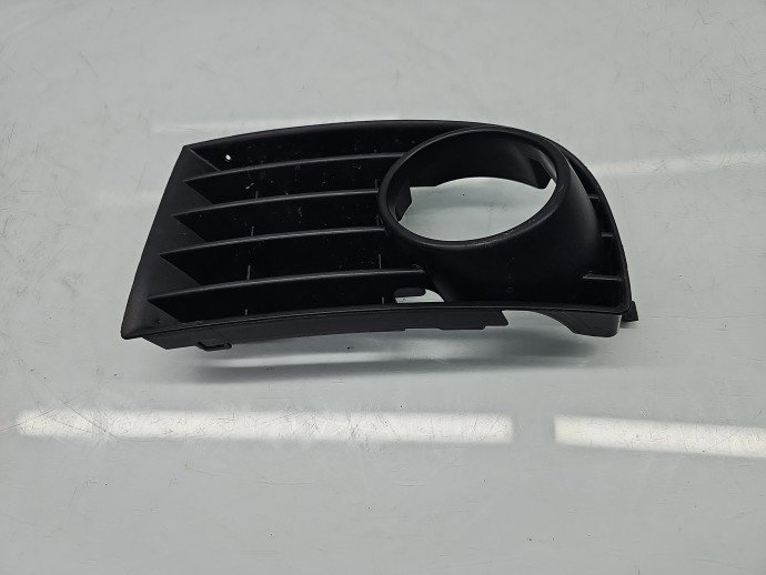 Grila proiector stanga Volkswagen Golf 5 (1K1) [Fabr 2004-2008] Hatchback aftermarket