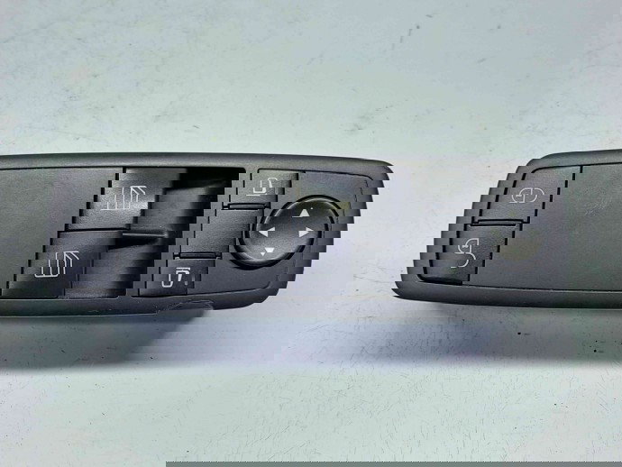  Butoane comanda geamuri sofer Mercedes Clasa A (W169) [Fabr 2004-2012] A1698206410