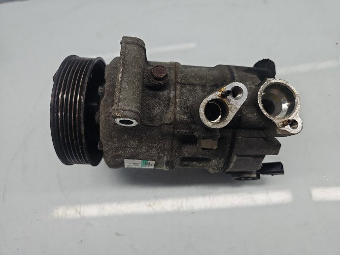 Compresor clima Volkswagen Tiguan (5N) [Fabr 2007-2016] 5N0820803 2.0 TDI CBAB 103KW / 140CP