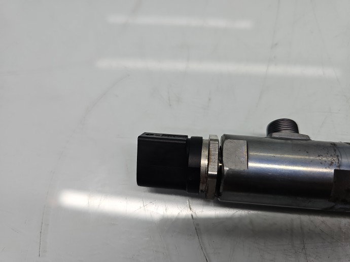 Rampa injectoare Bmw 5 (E60) [Fabr 2004-2010] 7809129 2.0 N47D20O0 130KW / 177CP