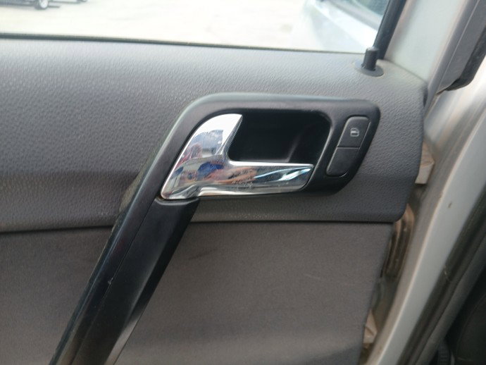 Maner interior stanga spate Volkswagen Polo (9N) [Fabr 2001-2008] OEM