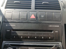 Radio CD Volkswagen Polo (9N) [Fabr 2001-2008] 6 DISC CD CHANGER